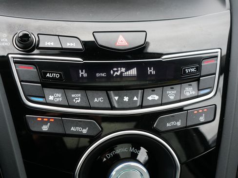 Certified 2025 Acura RDX SH-AWD w/ Technology Package image 23