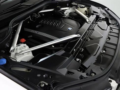 Used 2020 BMW X5 xDrive40i w/ M Sport Package image 37