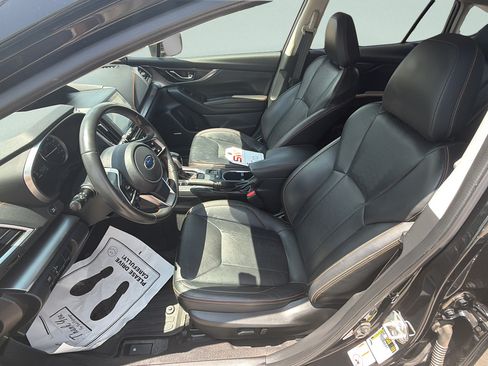 Used 2019 Subaru Crosstrek 2.0i Limited w/ Moonroof Package w/Navigation AWD/4WD image 16