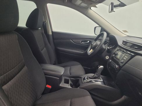 Used 2017 Nissan Rogue S FWD image 21