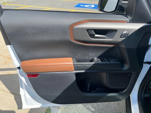 Used 2025 Ford Bronco Sport Outer Banks w/ Outer Banks Tech Package+ AWD/4WD image 18