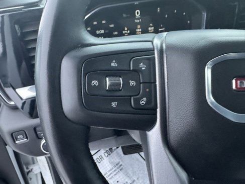 Used 2025 GMC Sierra 1500 SLT image 15