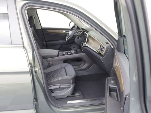 New 2026 Volkswagen Atlas SE image 20