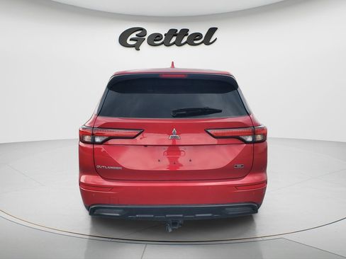 Used 2024 Mitsubishi Outlander SE Black Edition FWD image 6