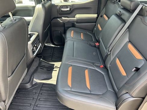 Used 2019 GMC Sierra 1500 AT4 w/ Off Road Performance Package AWD/4WD image 28