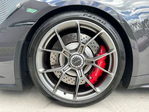 Used 2022 Porsche 911 GT3 image 40