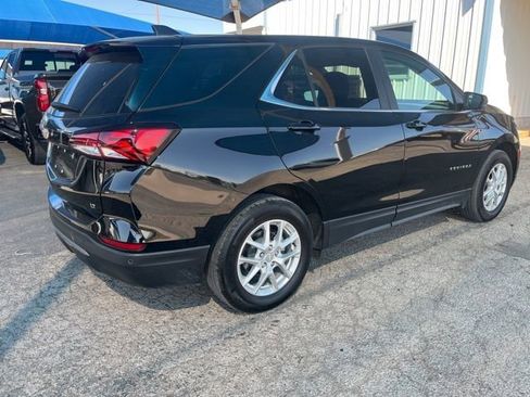 Used 2023 Chevrolet Equinox LT FWD image 4