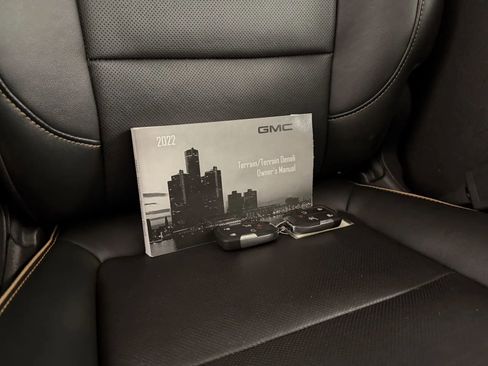 Used 2022 GMC Terrain AT4 w/ Infotainment Package II AWD/4WD image 43