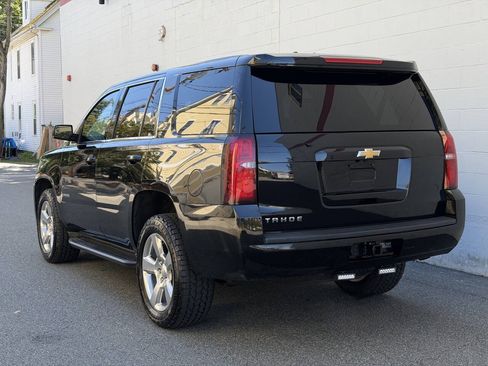 Used 2019 Chevrolet Tahoe LT AWD/4WD image 4
