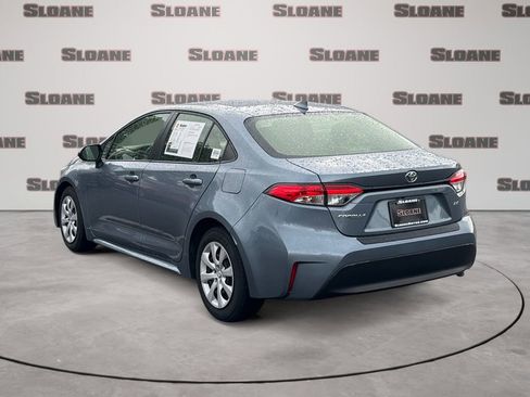 Used 2023 Toyota Corolla LE FWD image 3