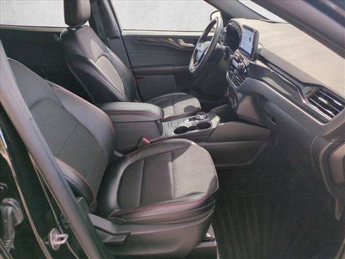 Used 2025 Ford Escape ST-Line AWD/4WD image 19