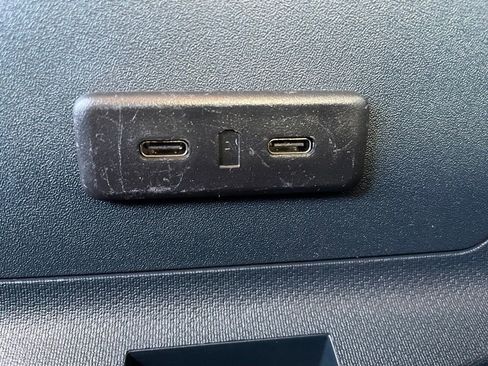 New 2025 Ford Maverick XL image 17