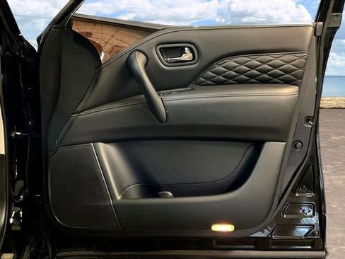 Used 2019 INFINITI QX80 4WD image 29