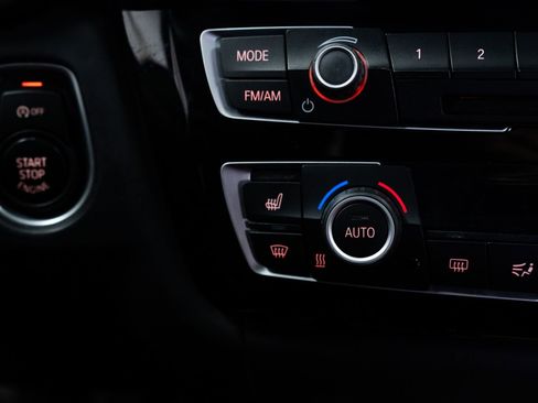 Used 2017 BMW M3 RWD image 19