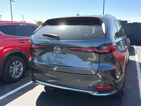 Used 2024 MAZDA CX-90 Plug-In Hybrid w/ Premium Pkg AWD/4WD image 3