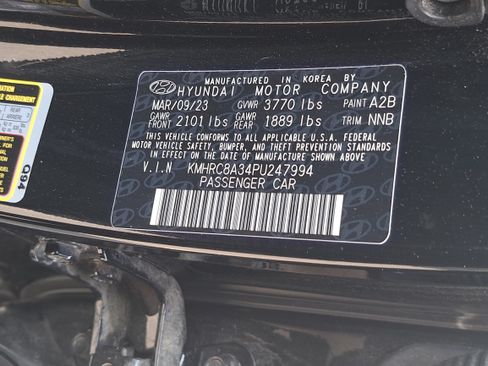 Used 2023 Hyundai Venue SEL FWD image 33