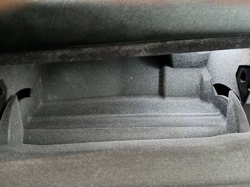 Used 2024 BMW X7 xDrive40i w/ M Sport Package image 32