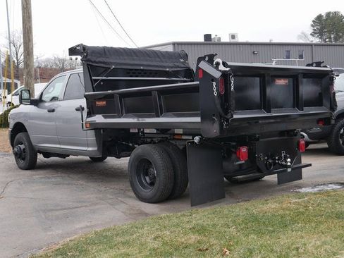 New 2023 RAM 3500 Tradesman image 4