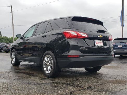 Used 2020 Chevrolet Equinox LS w/ LS Convenience Package AWD/4WD image 5