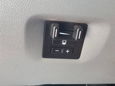 Used 2013 Chevrolet Silverado 3500 W/T image 20