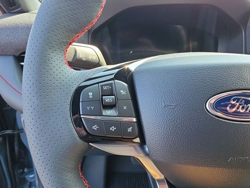 New 2026 Ford Explorer ST-Line w/ ST-Line Street Pack AWD/4WD image 18