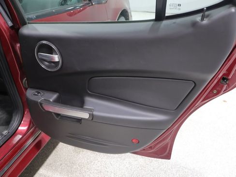 Used 2008 Pontiac Grand Prix w/ Premium Package FWD image 21