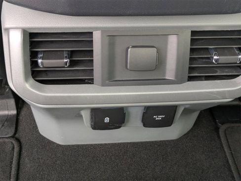 Used 2024 Ford F150 XLT w/ Mobile Office Package image 17