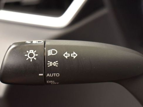 Used 2023 Toyota Corolla LE image 25