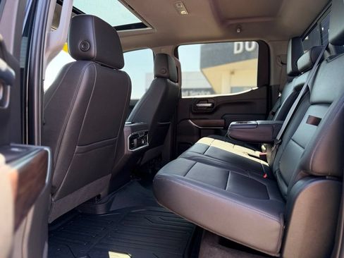 Used 2021 GMC Sierra 1500 SLT AWD/4WD image 8