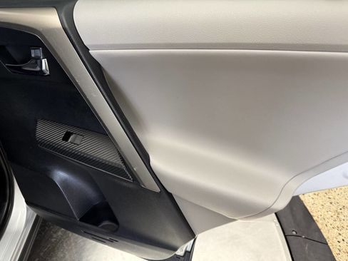 Used 2013 Toyota RAV4 Limited image 24