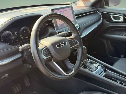 Used 2022 Jeep Compass High Altitude AWD/4WD image 13