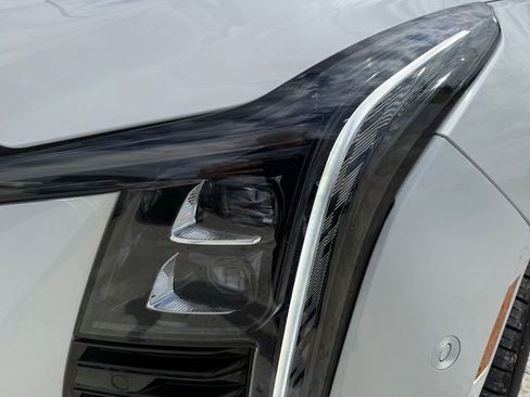 Certified 2025 Cadillac CT5 Premium Luxury w/ Platinum Package AWD/4WD image 9