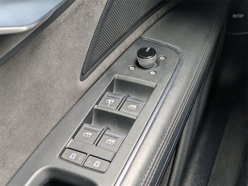 Used 2021 Audi A8 L 3.0T w/ Executive Plus Package image 23