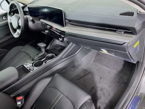 New 2026 Kia K5 EX image 23