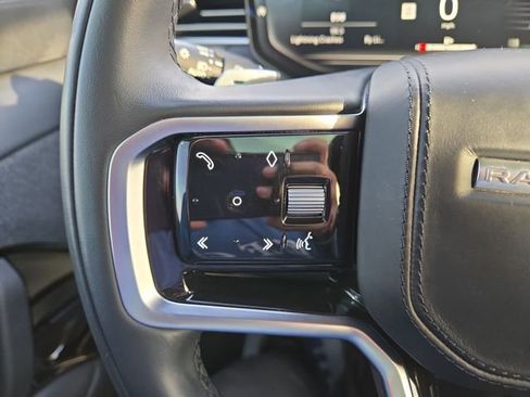 Used 2023 Land Rover Range Rover Sport SE image 18