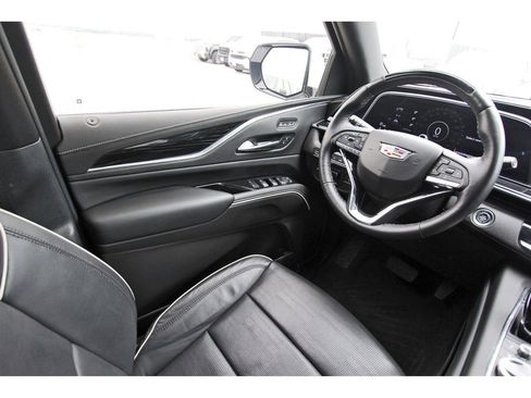 Certified 2024 Cadillac Escalade ESV Sport w/ LPO, ONYX Package AWD/4WD image 8