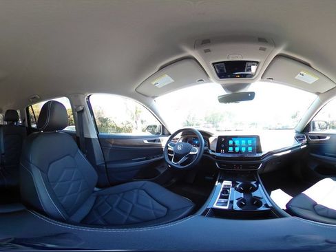 Used 2026 Volkswagen Atlas SE FWD image 41