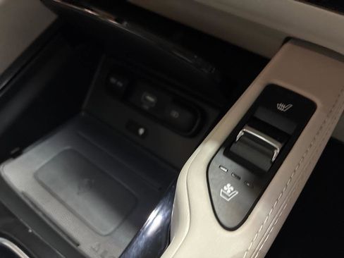 Used 2022 Kia Telluride EX FWD image 33