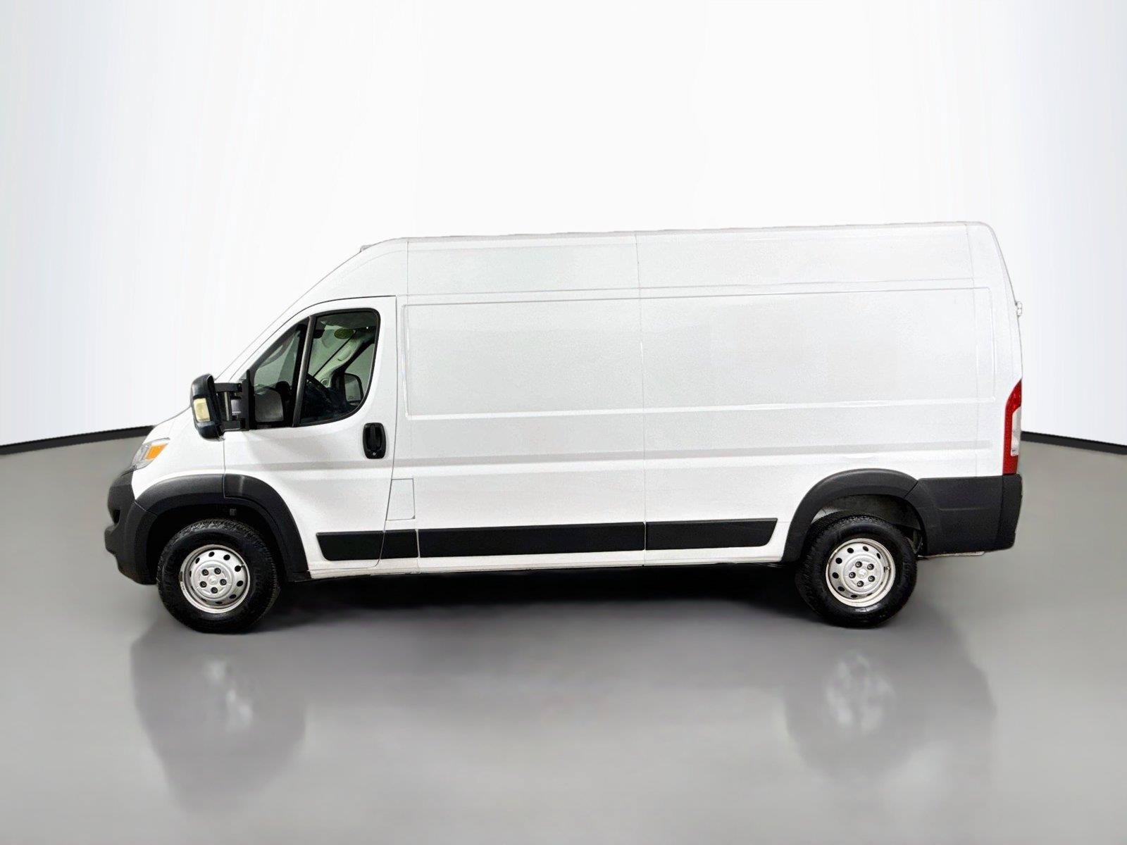 Used 2023 RAM ProMaster 2500 FWD image 8