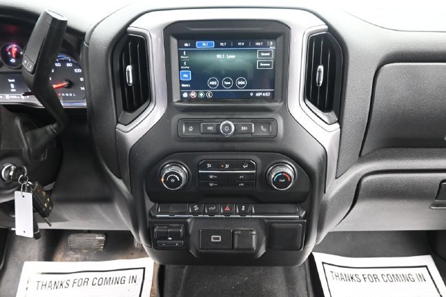 Used 2019 Chevrolet Silverado 1500 Custom Trail Boss w/ Custom Convenience Package AWD/4WD image 16