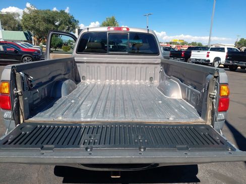 Used 2001 Toyota Tundra Limited w/ Off-Road Pkg AWD/4WD image 6