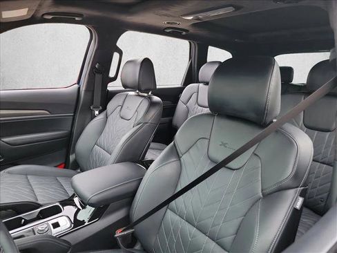 Used 2025 Kia Telluride SX Prestige X-Line image 13