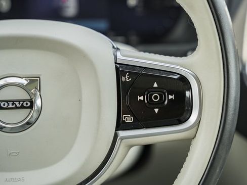 Certified 2023 Volvo XC90 T8 Ultimate w/ Lounge Package AWD/4WD image 27