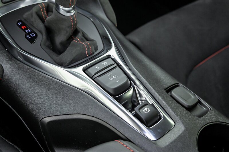 Used 2022 Chevrolet Camaro ZL1 RWD image 31