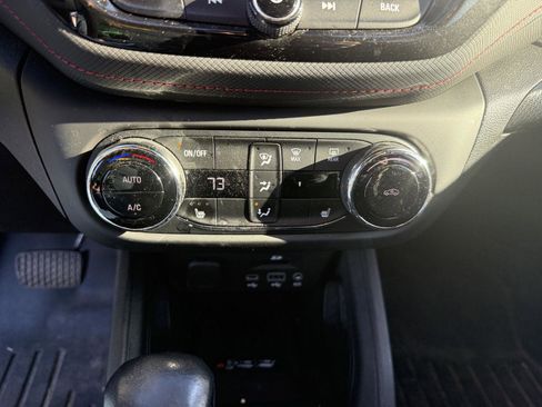 Certified 2021 Chevrolet TrailBlazer RS w/ Technology Package image 16