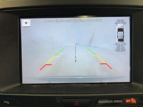Used 2018 Ford Explorer XLT w/ Equipment Group 202A FWD image 18