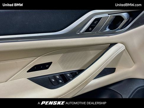 Used 2023 BMW i4 eDrive40 RWD image 3