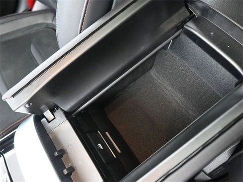 Used 2025 Mercedes-Benz C 43 AMG 4MATIC Sedan image 3