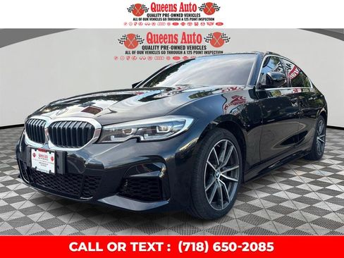 Used 2022 BMW 330i xDrive Sedan w/ Convenience Package AWD/4WD image 2