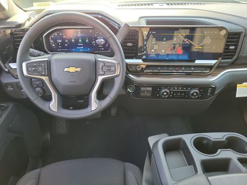 New 2026 Chevrolet Silverado 1500 LT image 4